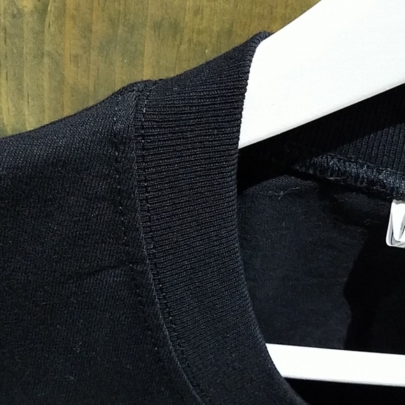 VINTAGE SLEEVELESS ISLAND PLANET BLACK TANK T-SHIRT EUC - Picture 6 of 7